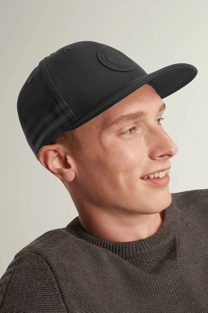 Arctic Disc Snapback Cap Black - Image 3
