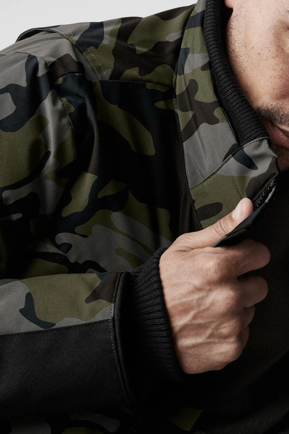 Forester Jacket Classic Camo - Image 6