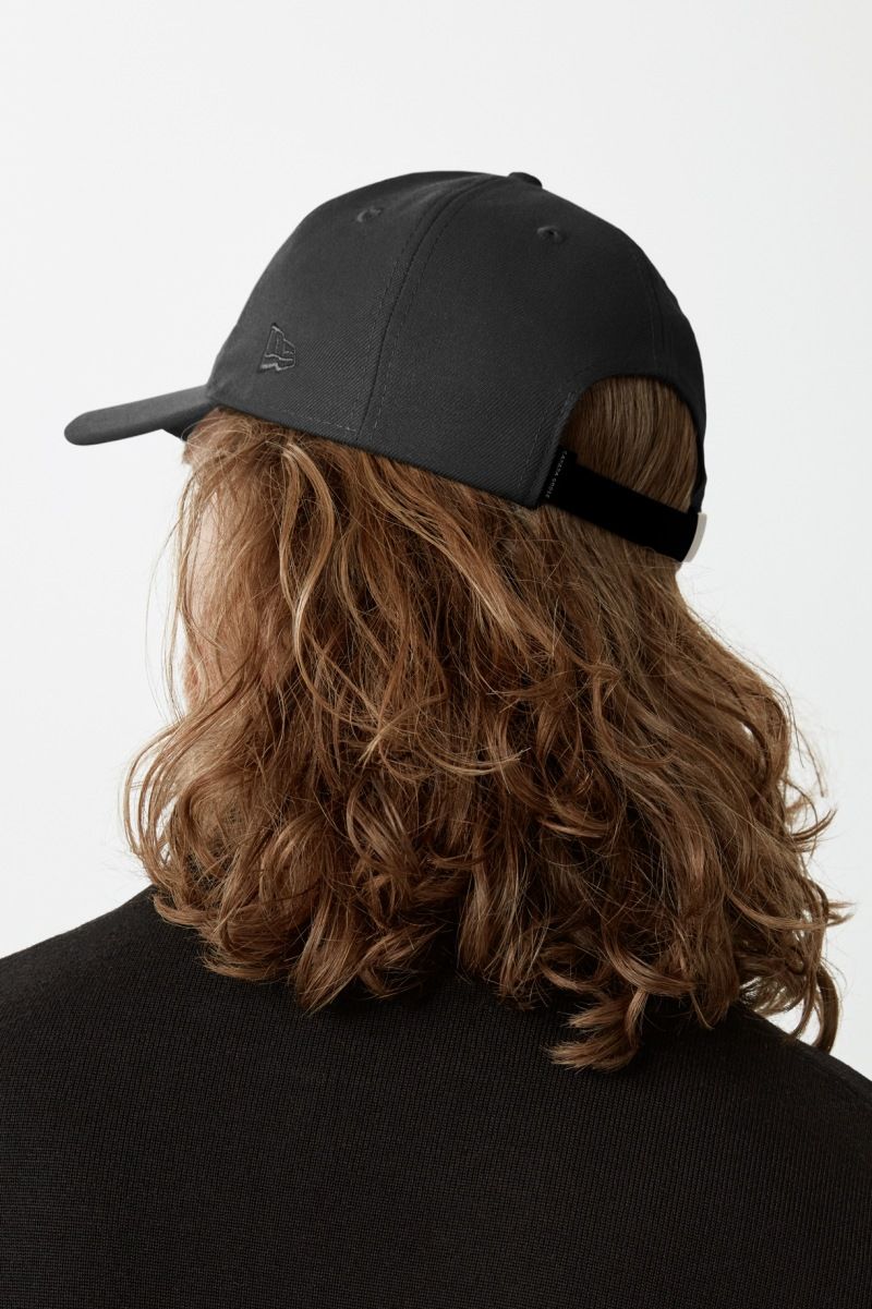 Arctic Disc Adjustable Cap Black - Image 3