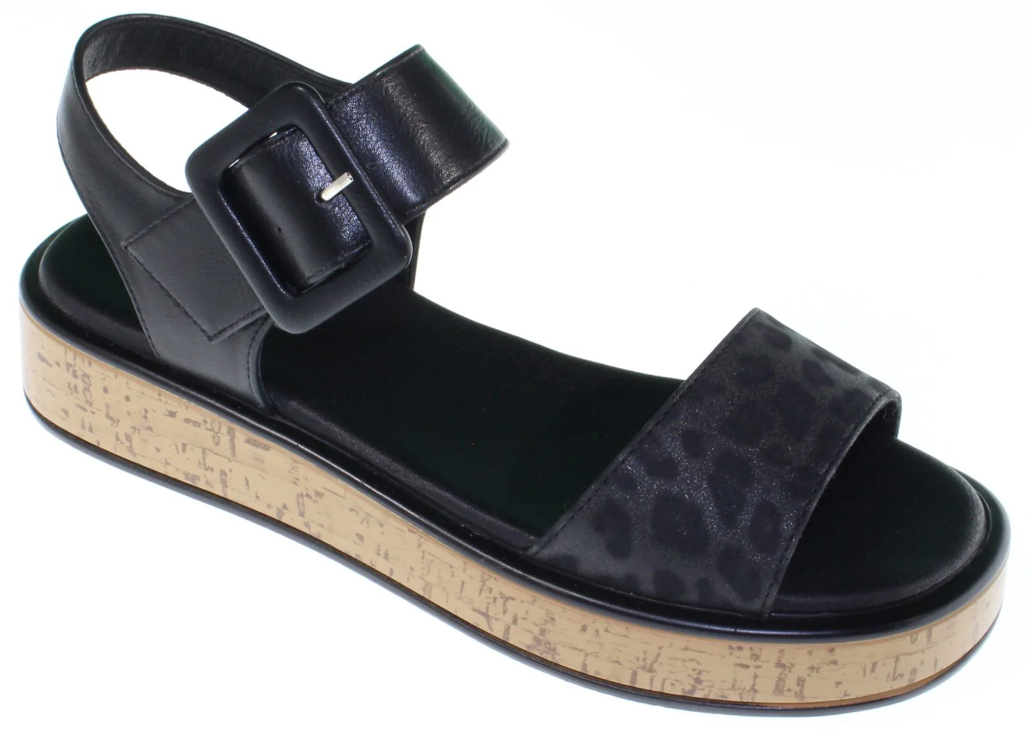 Macie 03 Black
