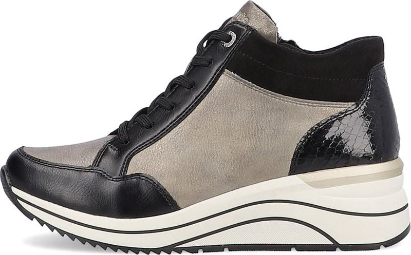 Black Lace Up Fur Lined - Image 3