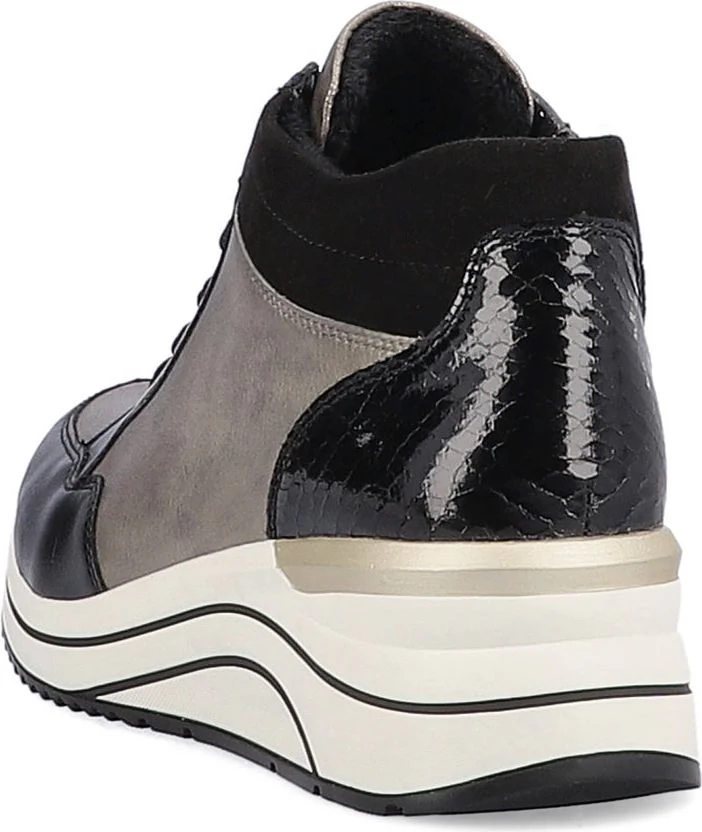 Black Lace Up Fur Lined - Image 5