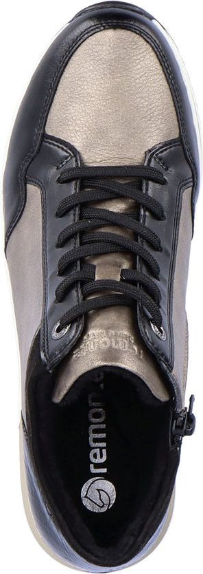 Black Lace Up Fur Lined - Image 6