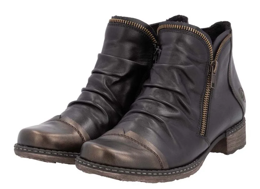 Black Side Zip Boot - Image 9
