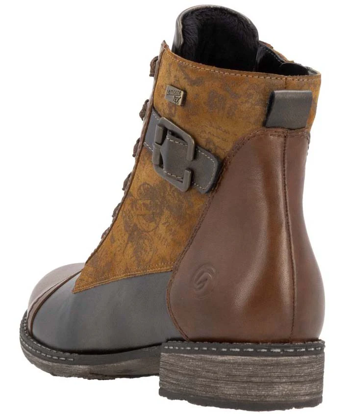 Chestnut Lace Up Fur Lined - Image 5