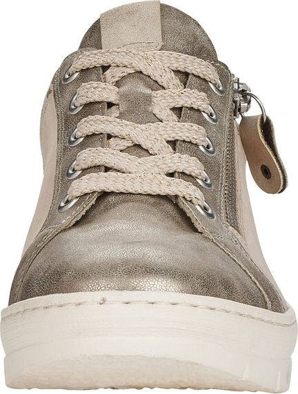 Grey Giraffe Print Lace Up - Image 4