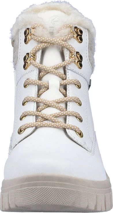 White Hiker - Image 4