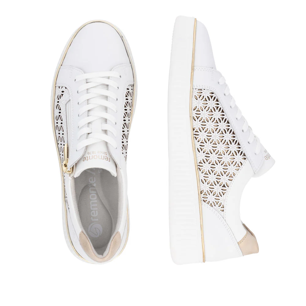 White Lace Up - Image 8
