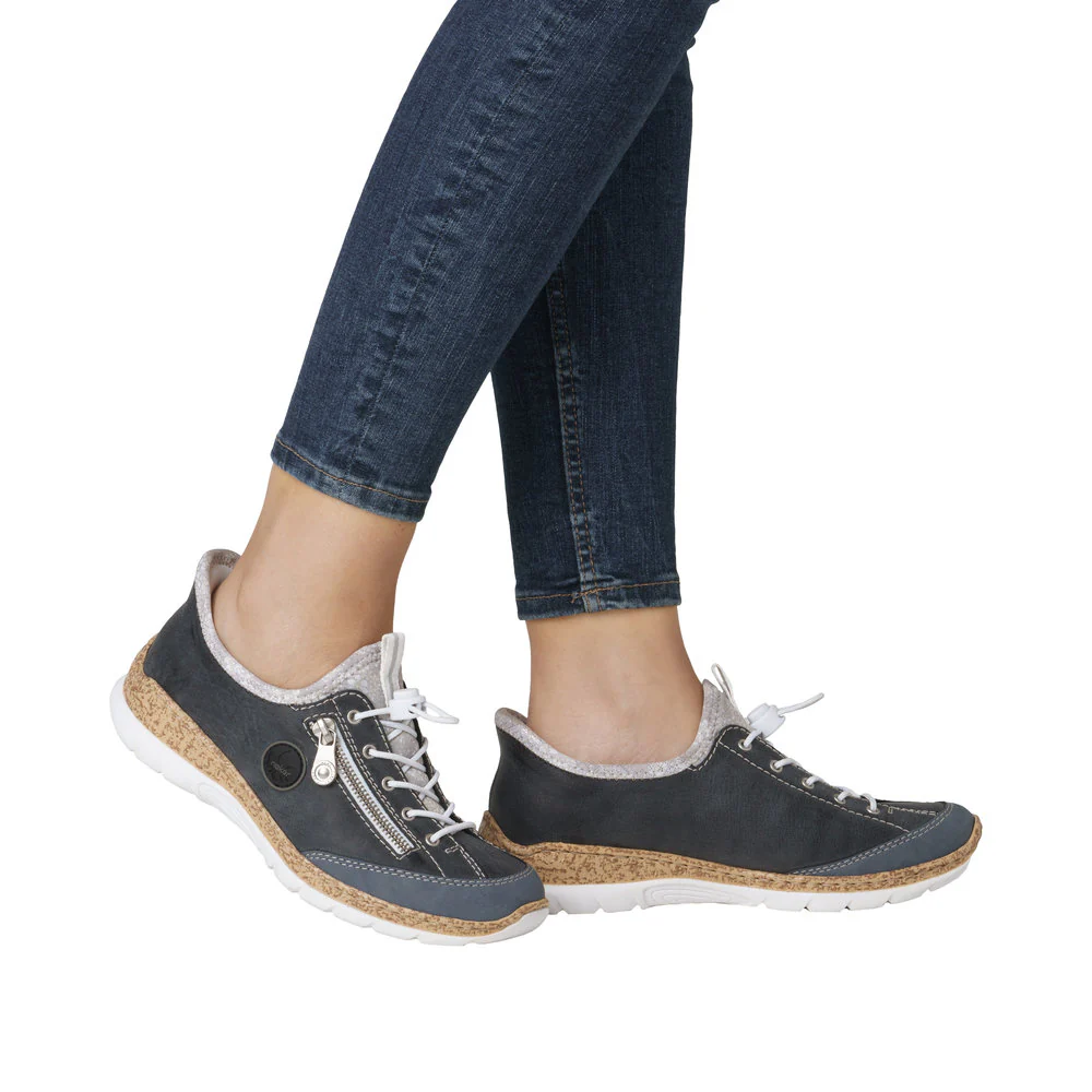 LT Blue Toggle Lace Up - Image 9