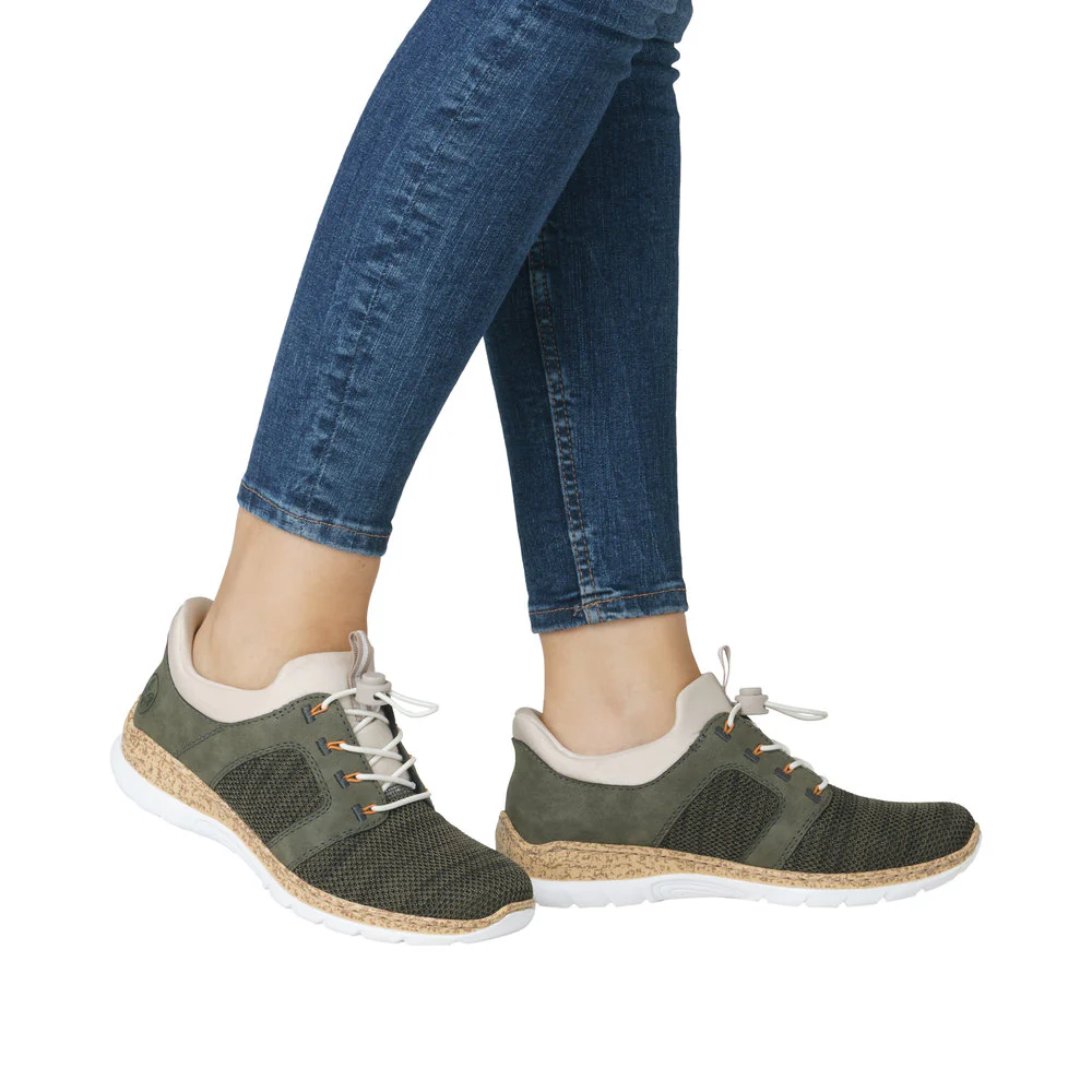 Moss Toggle Lace Up - Image 9